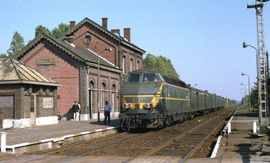 Thulin - E2911.jpg